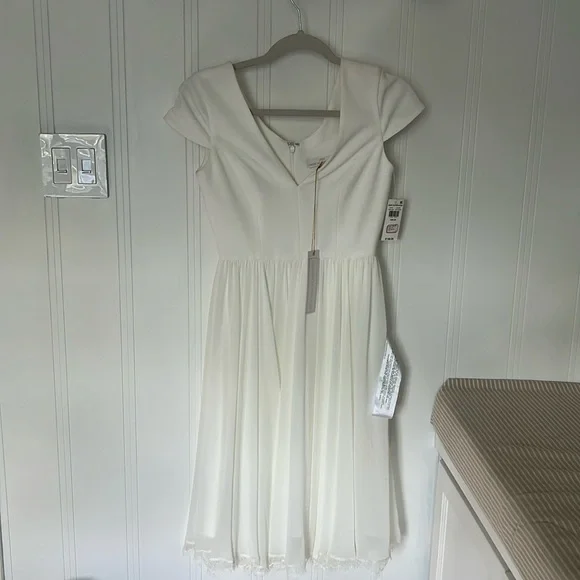 Corey dress by Dress the Population size XS - Picture 2 of 10